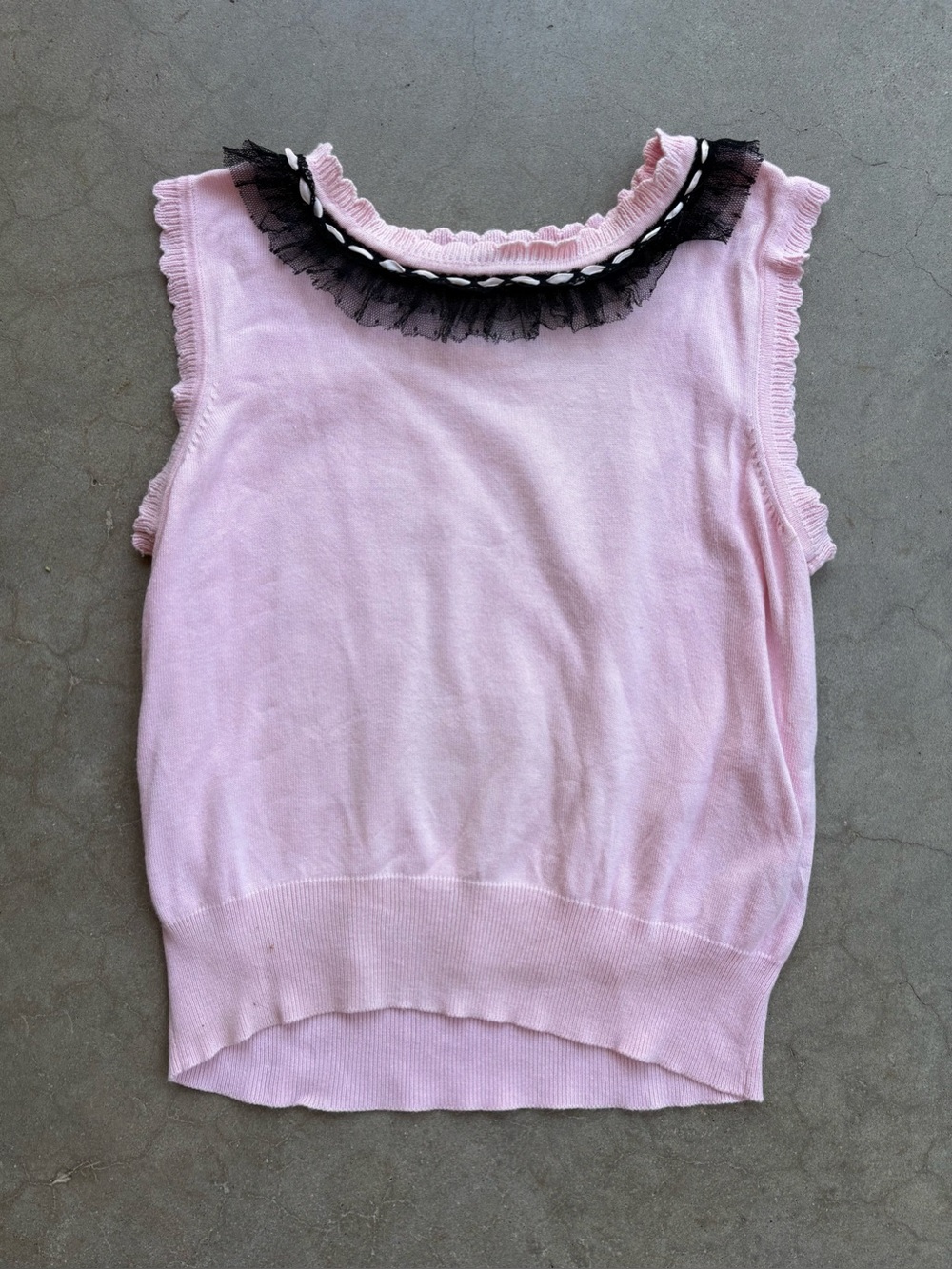 Light Pink Berek sweater tank black tulle + ribbon collar scalloped hem Size M